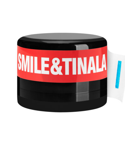 Eine Schachtel Für Einen Papierkragen Eines Barbiers – Schwarz