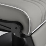 Graue Rückenlehne Ohne Ziernähte 9