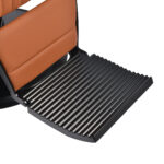 Gabbiano Levi Friseurstuhl Mit Schwarzem Gestell Und Brauner Rückenlehne Ohne Ziernähte 7